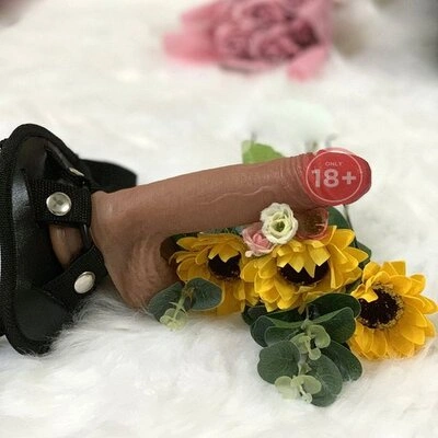 Dương Vật Giả Dây Đeo Silicon Siêu Mềm